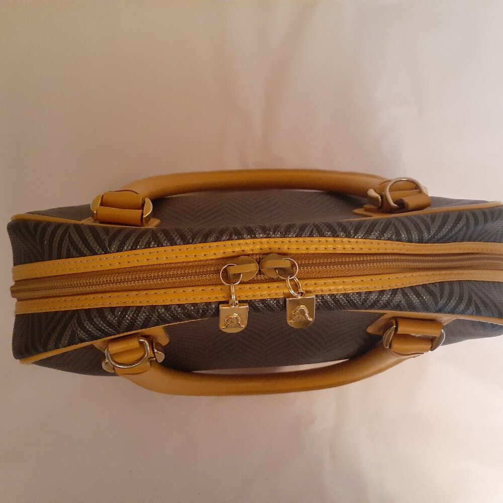 Mark Cross Handbag - Picture 6 of 16